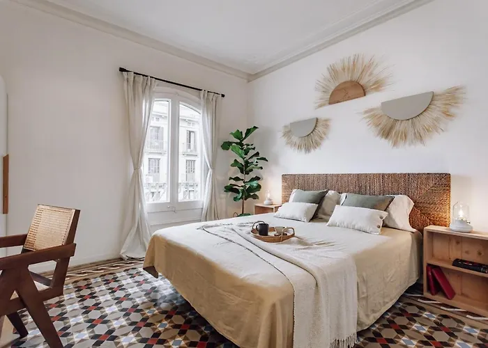 Olvera - 3 Bedrooms In Eixample Dreta Barcelona